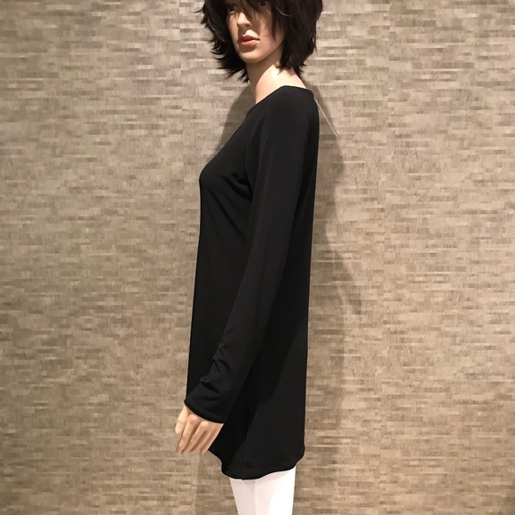 Women Top - Picture 2 of 4